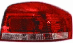 Feu arrière droit pour AUDI A3 II ph.1 (3 portes) 2003-2005, Neuf