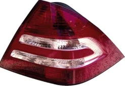Feu arrière droit pour MERCEDES (W203) CLASSE C ph. 2 2004-2007, Mod. Berline, Neuf