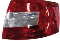 Feu arrière droit pour SKODA OCTAVIA III phase 1 2013-2016, Mod. Berline, Rouge Incolore, Neuf