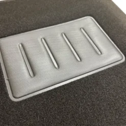 Tapis de sol Auto pour FIAT SCUDO II 2007-2012, avec sigle SCUDO, moquette noire, avec CLIPS, Neuf